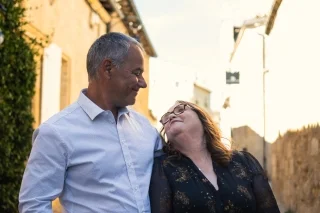 Fin de la séance fiançailles de Fabienne et Frédéric sous le soleil de St Emilion 📸

Quelles photos de la série avez vous préférez ? ⬇️